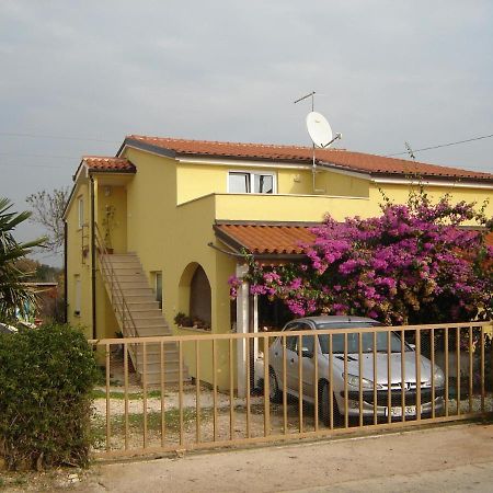 Apartment Samanta Šišan Exterior foto